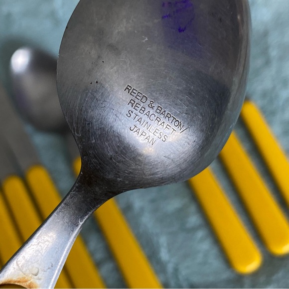 Reed & Barton Yellow Flatware - Picture 2 of 4